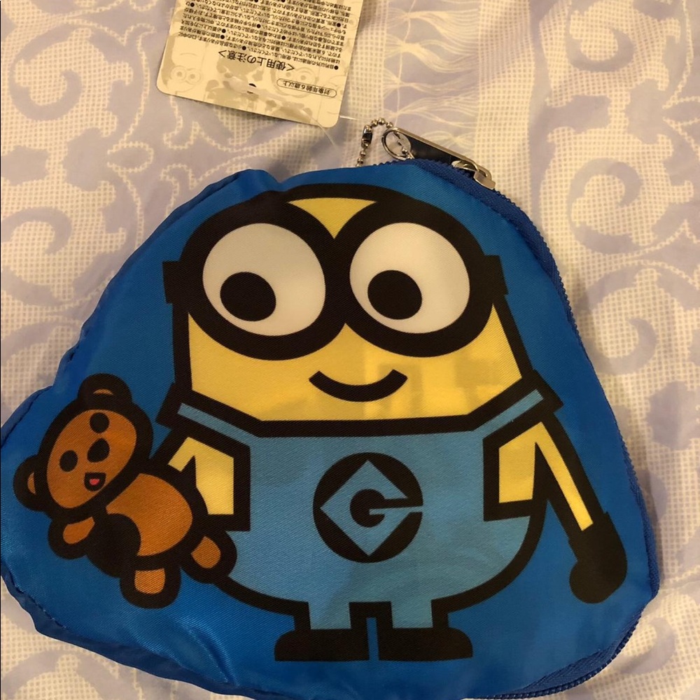 Minions cosmetic pouch